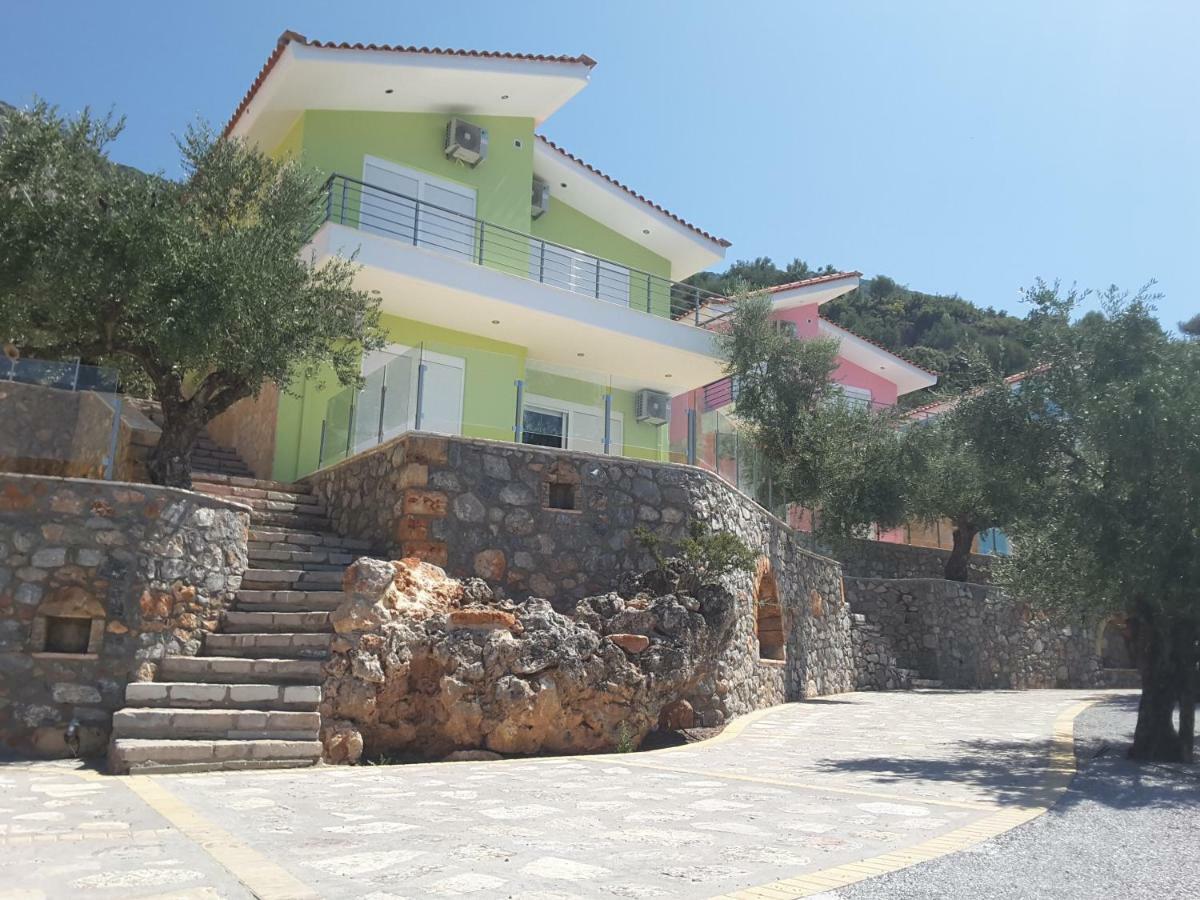 Shiraz Villas Kalamata Exterior photo